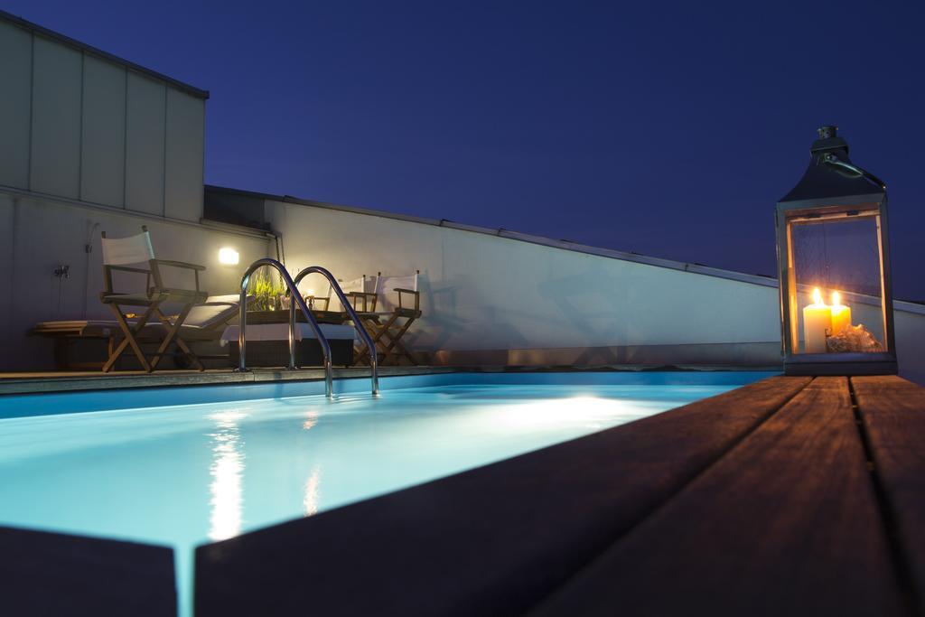 Pavi Apts Ljubljana - Private Rooftop Swimming Pool Pokój zdjęcie